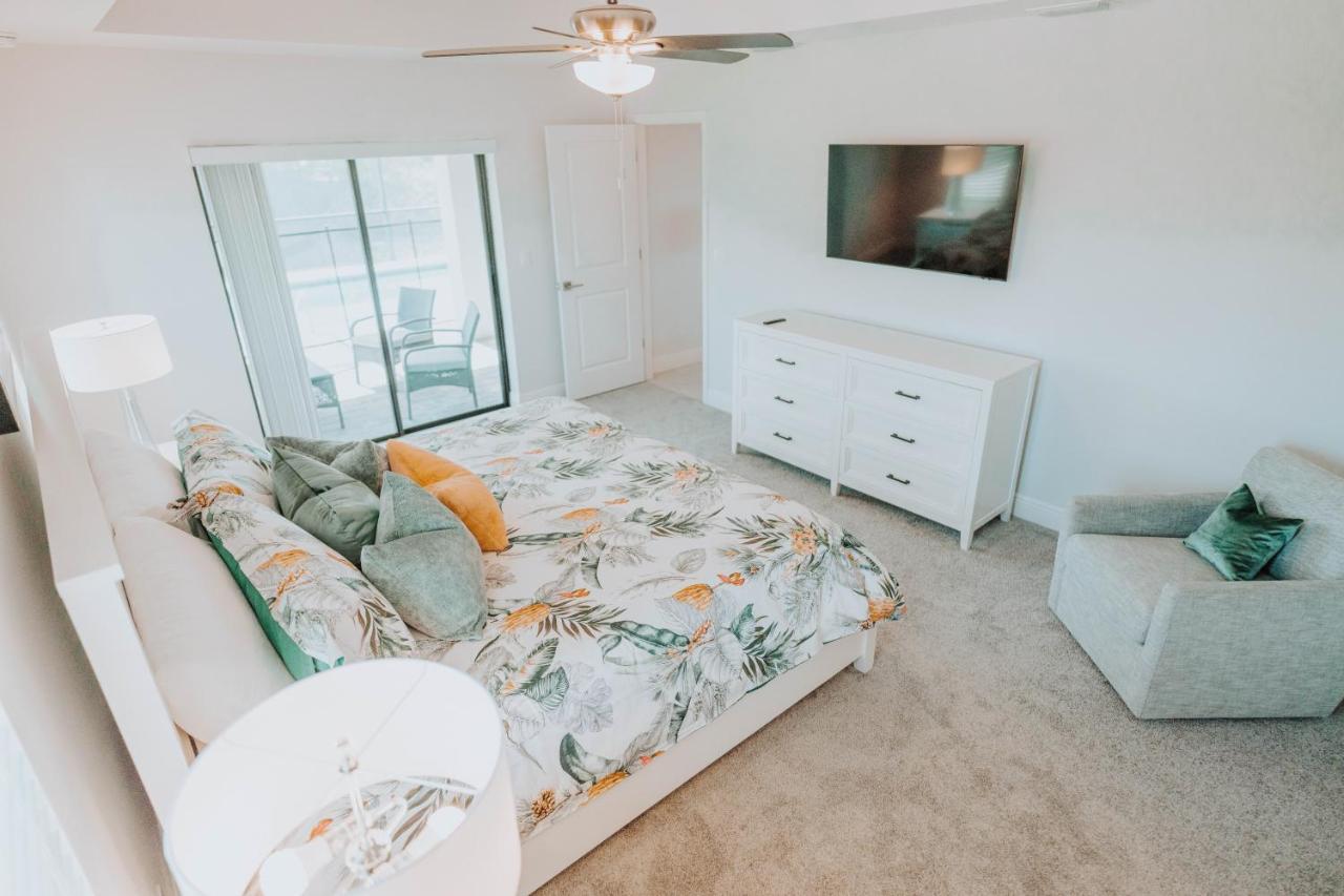 The Basilican Cape Coral Extérieur photo