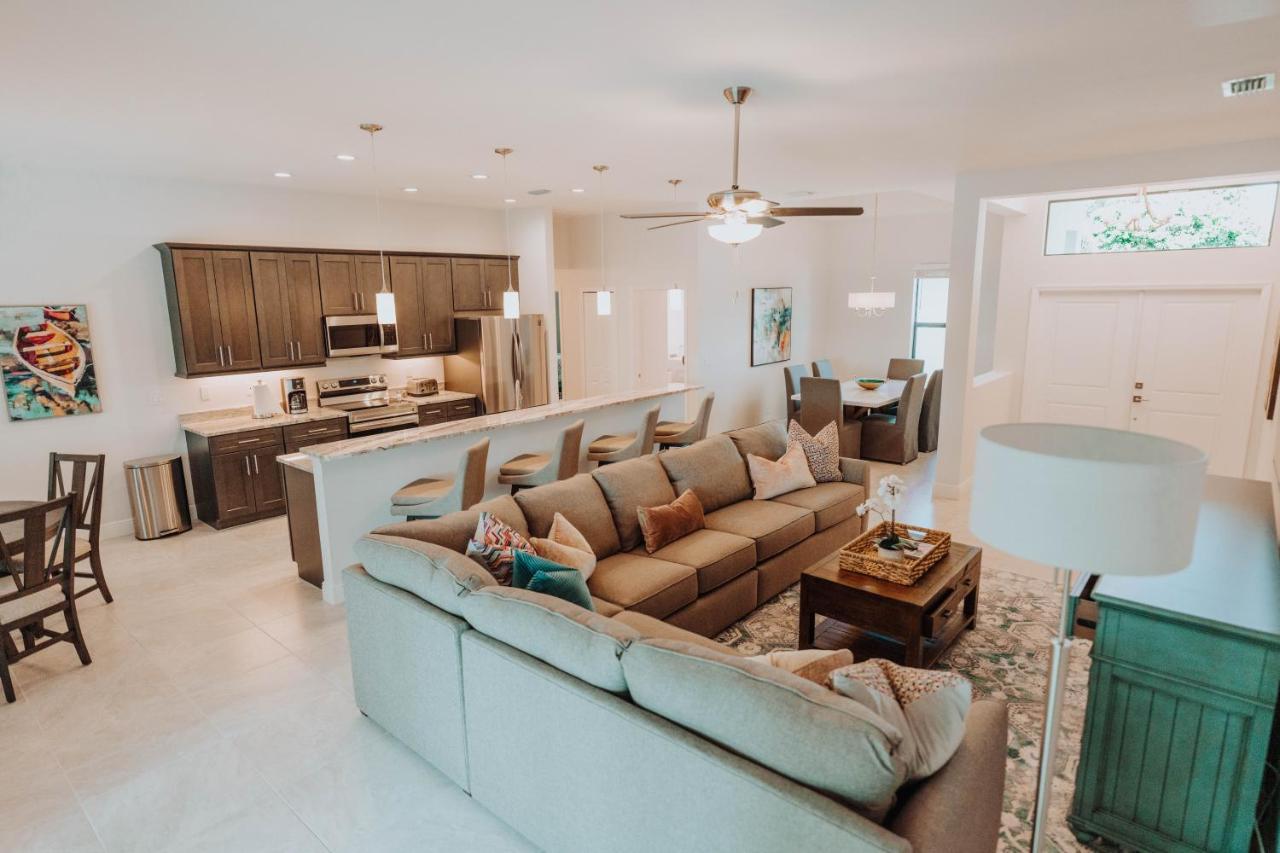 The Basilican Cape Coral Extérieur photo